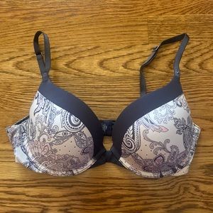 Victoria’s Secret paisley bio fit bra